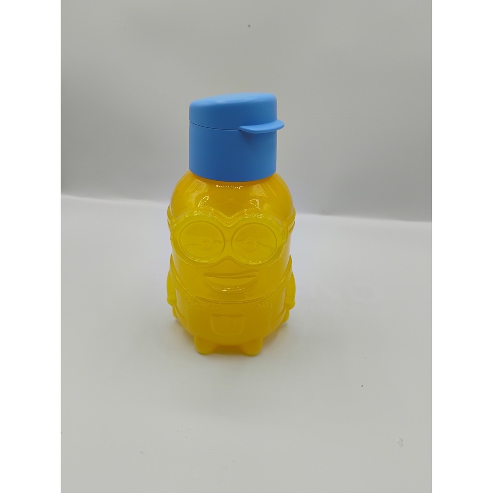 Tupperware Water Bottle Kids 12oz Yellow Excellent Minion Character Flip Top